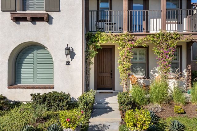 22 Preston Place, Tustin, CA 92782