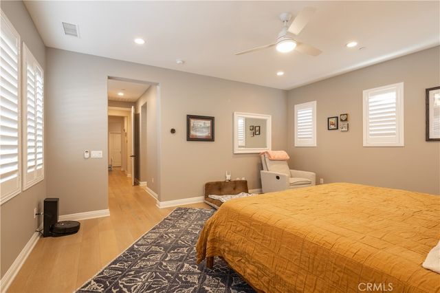 22 Preston Place, Tustin, CA 92782