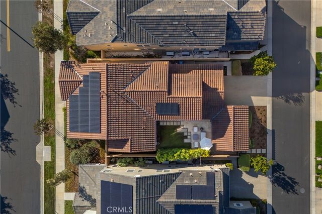 22 Preston Place, Tustin, CA 92782