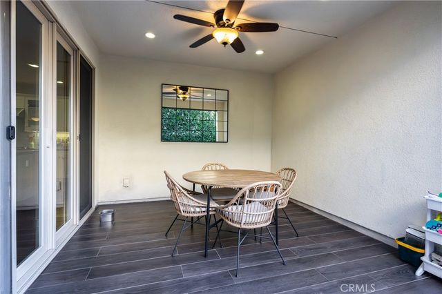 22 Preston Place, Tustin, CA 92782