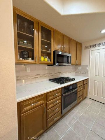 2931 Esperanza B, Simi Valley, CA 93063