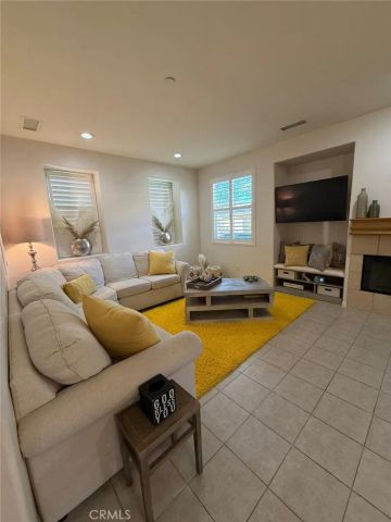 2931 Esperanza B, Simi Valley, CA 93063