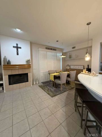 2931 Esperanza B, Simi Valley, CA 93063