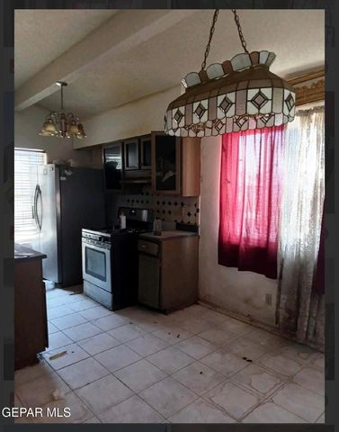 11760 JOHN POLLEY Circle, El Paso, TX 79936