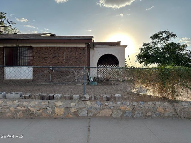 11760 JOHN POLLEY Circle, El Paso, TX 79936