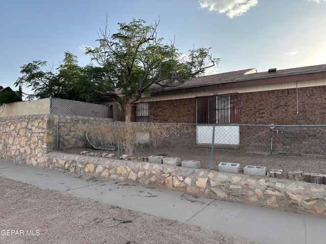 11760 JOHN POLLEY Circle, El Paso, TX 79936