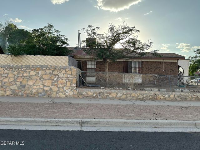 11760 JOHN POLLEY Circle, El Paso, TX 79936