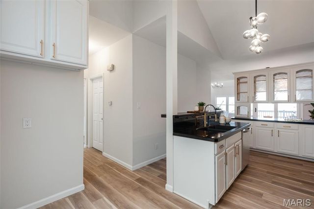 730 Willow Spring Hill Court, Chesterfield, MO 63017