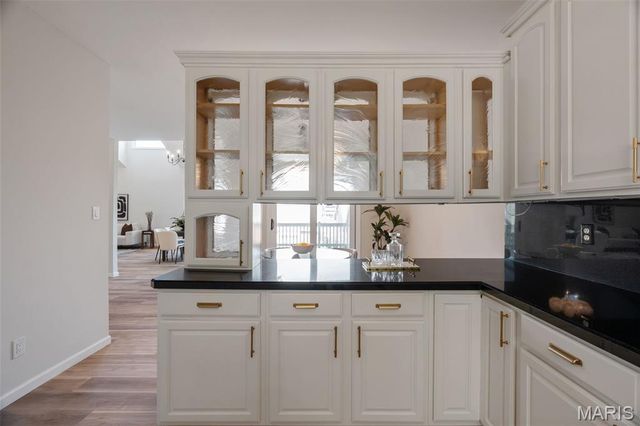 730 Willow Spring Hill Court, Chesterfield, MO 63017