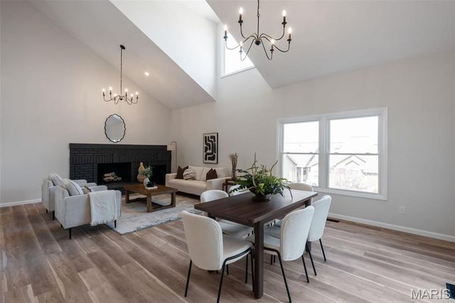 730 Willow Spring Hill Court, Chesterfield, MO 63017