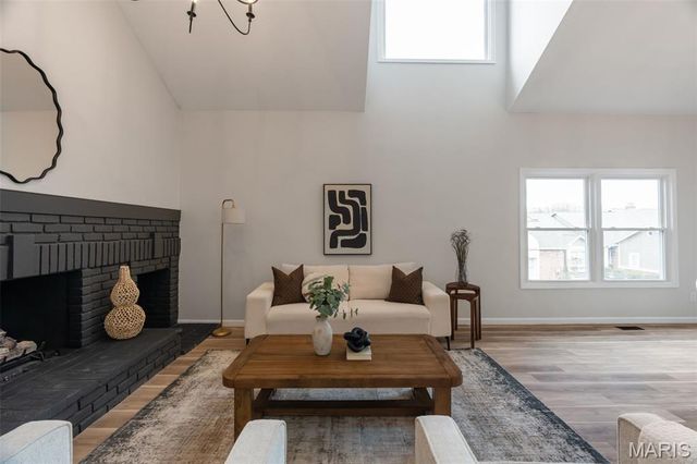 730 Willow Spring Hill Court, Chesterfield, MO 63017