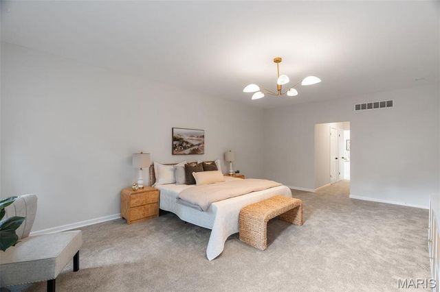 730 Willow Spring Hill Court, Chesterfield, MO 63017