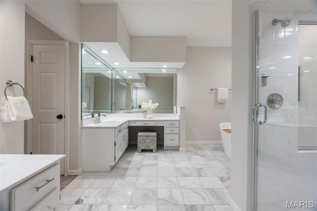 730 Willow Spring Hill Court, Chesterfield, MO 63017