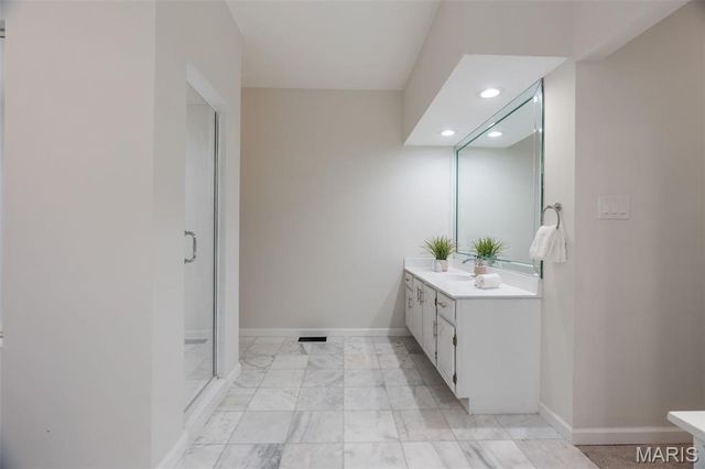 730 Willow Spring Hill Court, Chesterfield, MO 63017