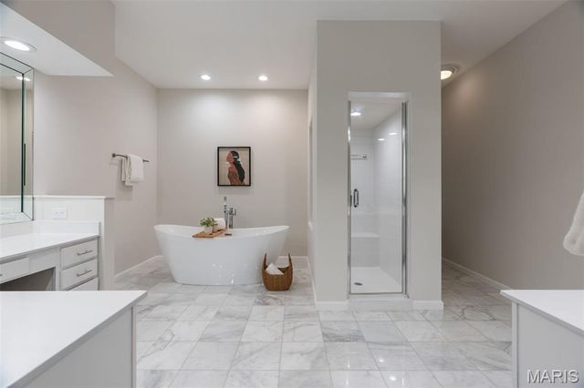 730 Willow Spring Hill Court, Chesterfield, MO 63017