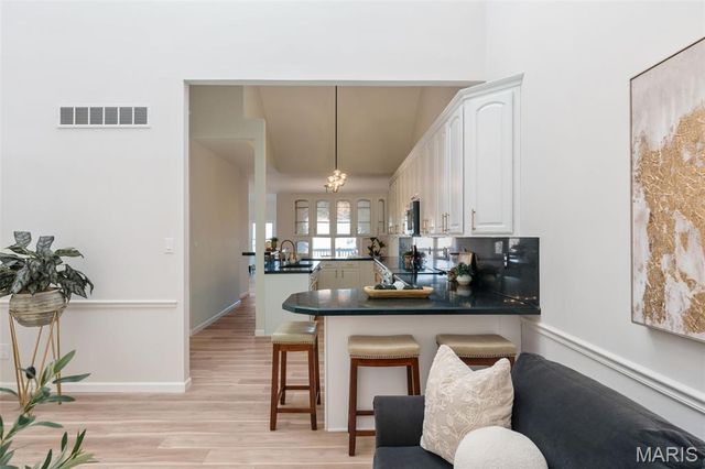 730 Willow Spring Hill Court, Chesterfield, MO 63017