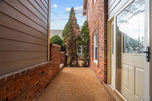 730 Willow Spring Hill Court, Chesterfield, MO 63017