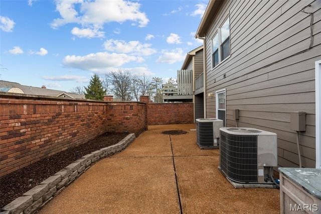 730 Willow Spring Hill Court, Chesterfield, MO 63017