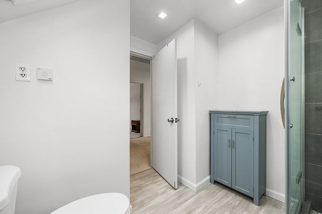 34 Paris St, Everett, MA 02149