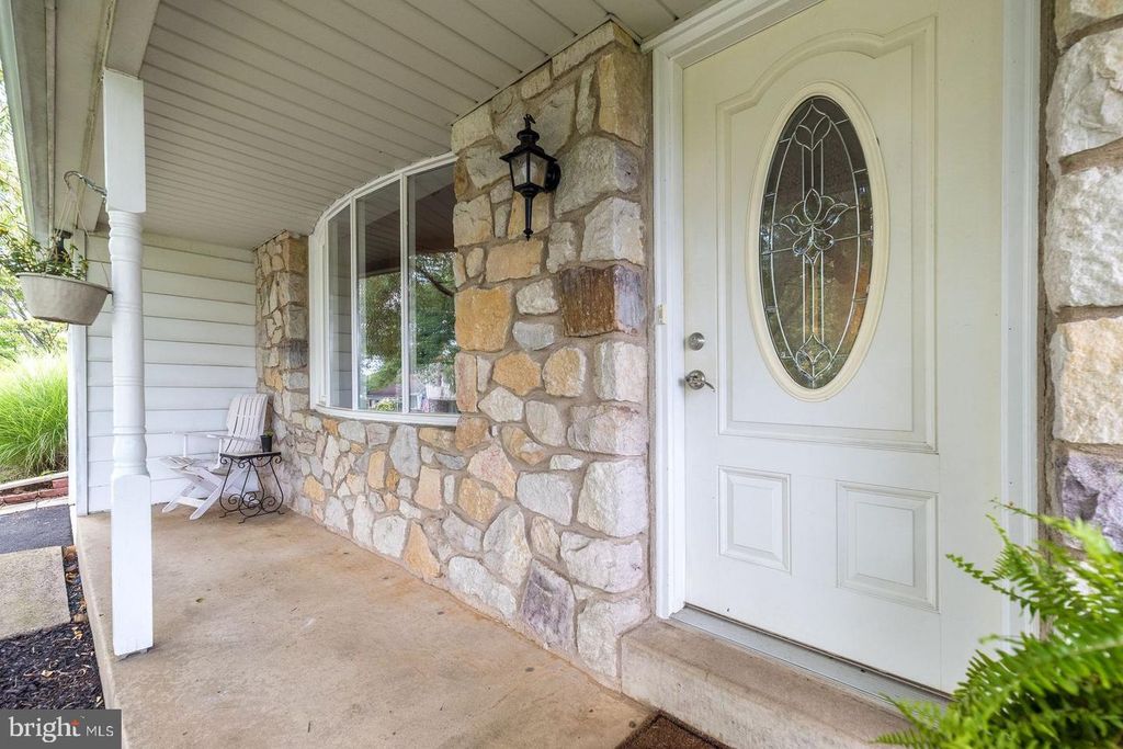 1331 CLOVER LN, FEASTERVILLE TREVOSE, PA 19053 — photo 5