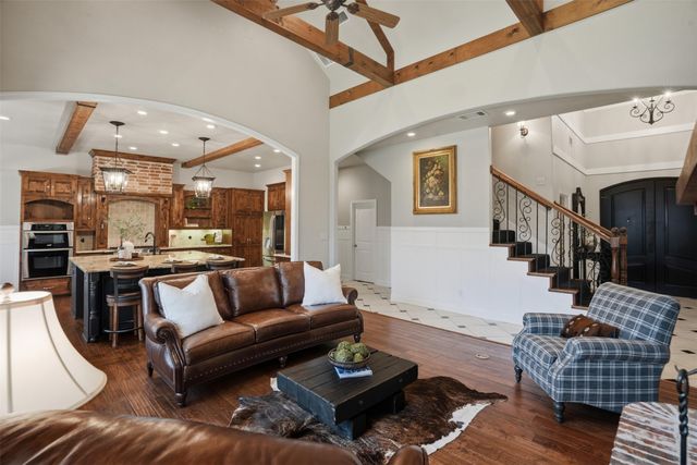 9651 Yellow Rose Lane, Pilot Point, TX 76258