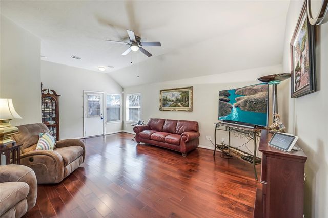 11906 Jansells Crossing Drive, Houston, TX 77065