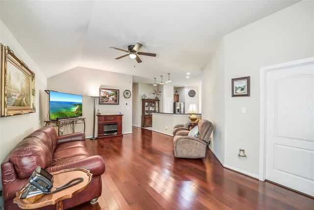 11906 Jansells Crossing Drive, Houston, TX 77065