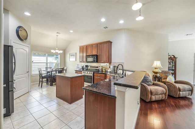 11906 Jansells Crossing Drive, Houston, TX 77065