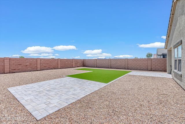 13366 N Jessett Lane, Marana, AZ 85653