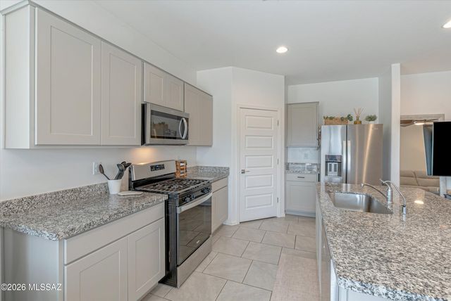 13366 N Jessett Lane, Marana, AZ 85653