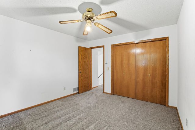 7435 Kurt Street, Loretto, MN 55357