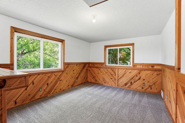 7435 Kurt Street, Loretto, MN 55357