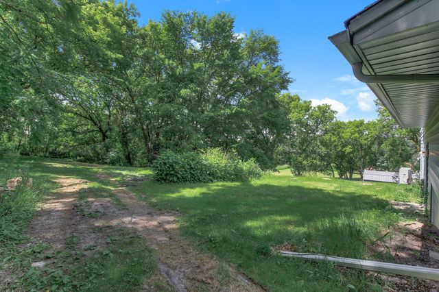 7435 Kurt Street, Loretto, MN 55357