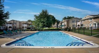 20 Williams Boulevard 20-1C, Lake Grove, NY 11755
