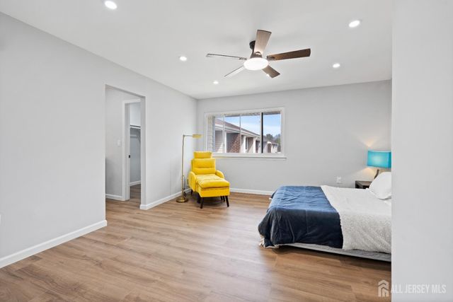 4-F Lincoln Lane, South Brunswick, NJ 08810