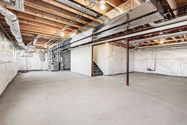 413 Hathaway Lane, Oswego, IL 60543