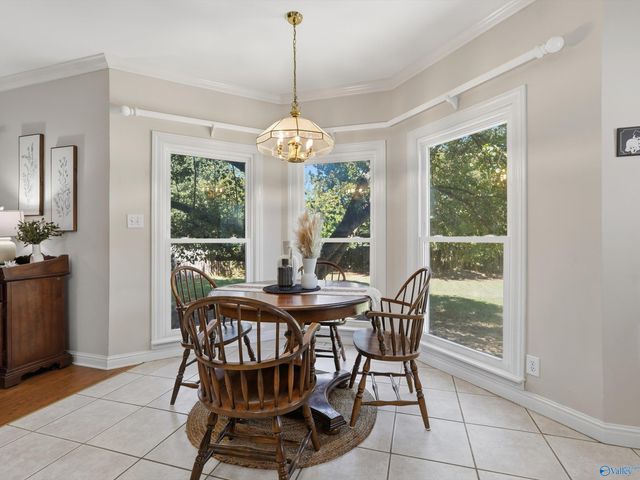 1906 Colony Way SW, Decatur, AL 35603