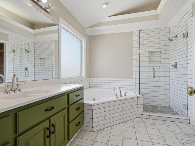 1906 Colony Way SW, Decatur, AL 35603
