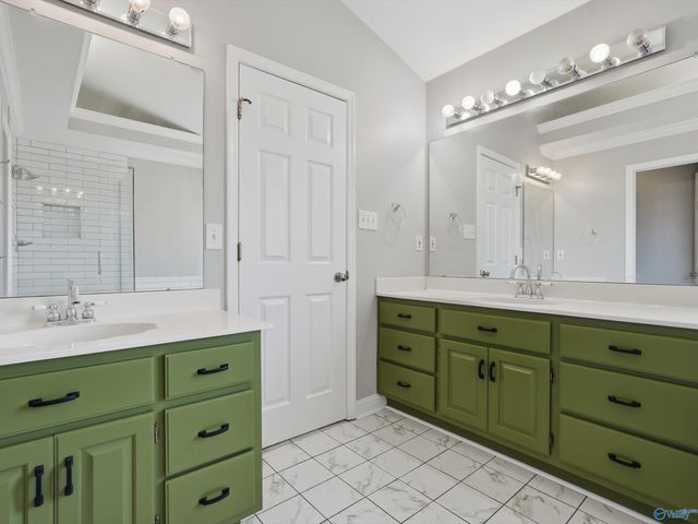 1906 Colony Way SW, Decatur, AL 35603