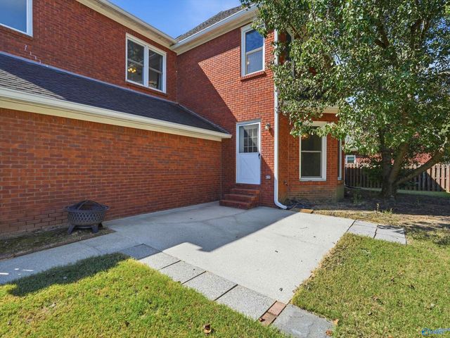 1906 Colony Way SW, Decatur, AL 35603