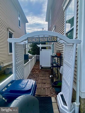 13 N NEW HAMPSHIRE AVE, Atlantic City, NJ 08401