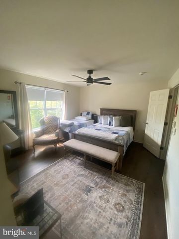13 N NEW HAMPSHIRE AVE, Atlantic City, NJ 08401