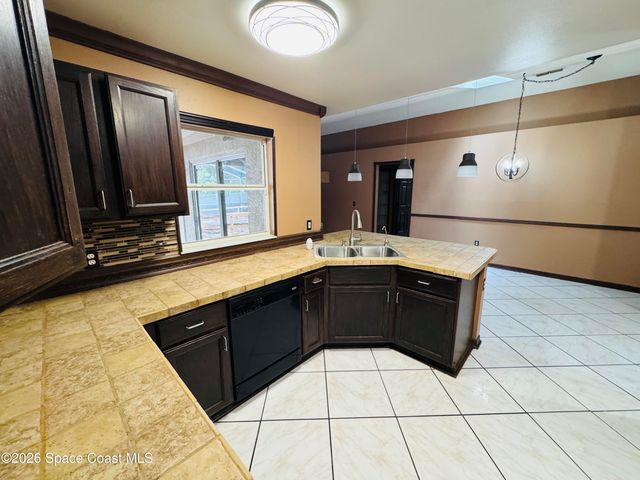 3020 Forghun Avenue SE, Palm Bay, FL 32909