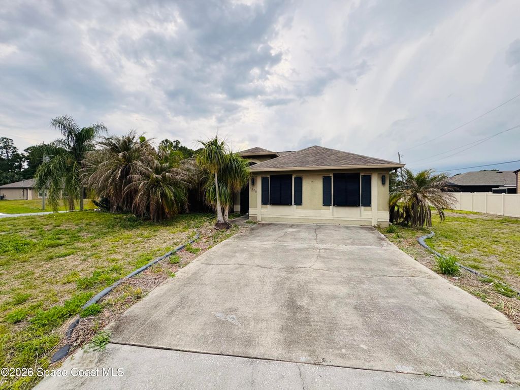 3020 Forghun Avenue SE, Palm Bay, FL 32909