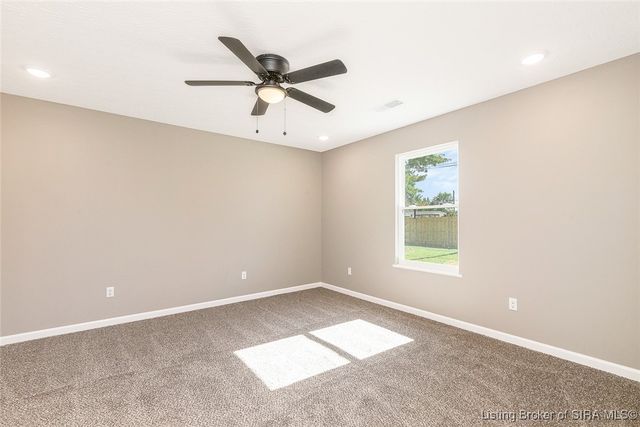 633 W Cherry Street, Scottsburg, IN 47170