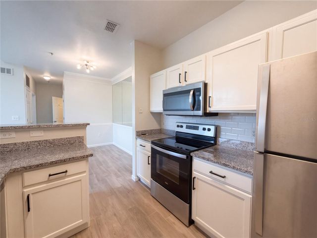 4802 51ST STREET W 411, Bradenton, FL 34210