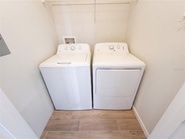 4802 51ST STREET W 411, Bradenton, FL 34210