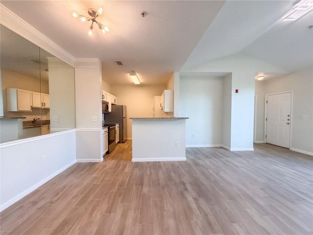 4802 51ST STREET W 411, Bradenton, FL 34210