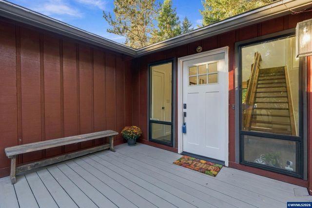 4293 NW Elmwood Dr, Corvallis, OR 97330