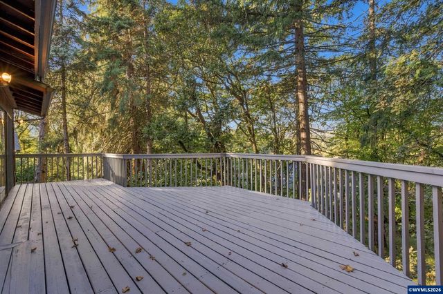 4293 NW Elmwood Dr, Corvallis, OR 97330